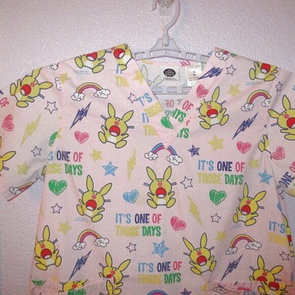 Happy Bunny RAINBOW One Of Those Days SCRUB Top Size M V-NECK Short Sleeve POCKE - Picture 3 of 11